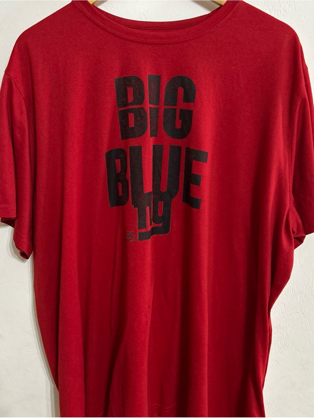 Nike NEW YORK GIANTS Red Athletic Dri-FIT Tee with Faded Swoosh Print 3XL